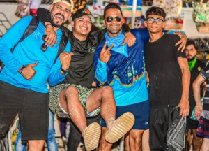 Aventura en Punta Cana - Jóvenes disfrutando